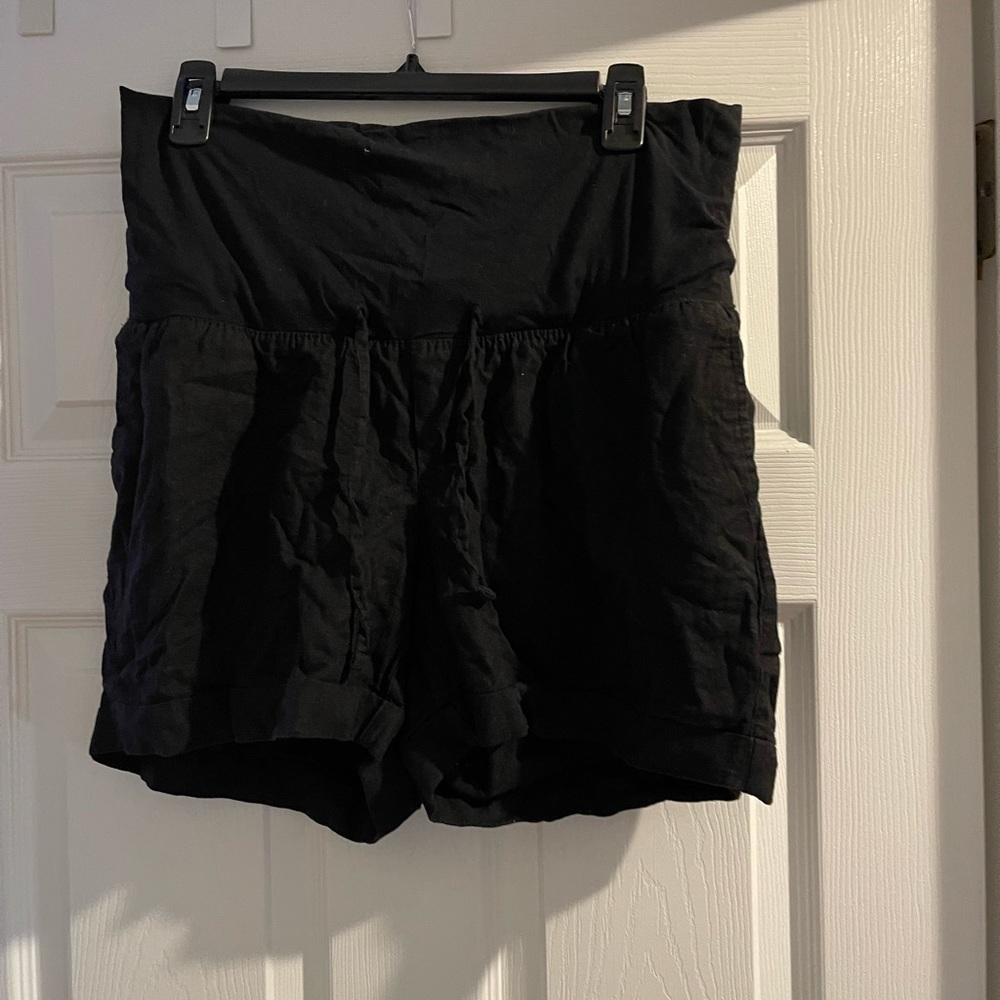 Old Navy Maternity Shorts